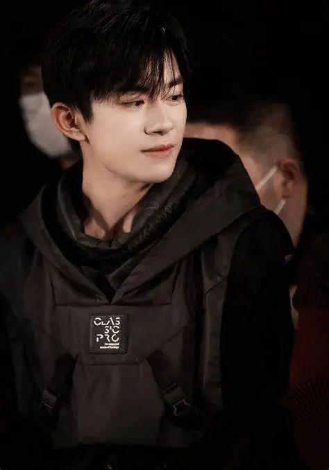 很准的娱乐圈吃瓜号,明星背后的惊人真相